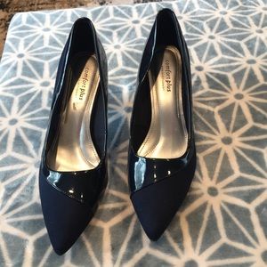 Comfort Plus by Predctions Navy suede heels